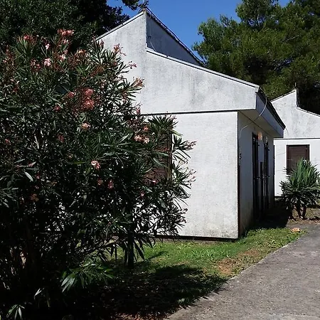 Jurjevac Holiday park 2*
